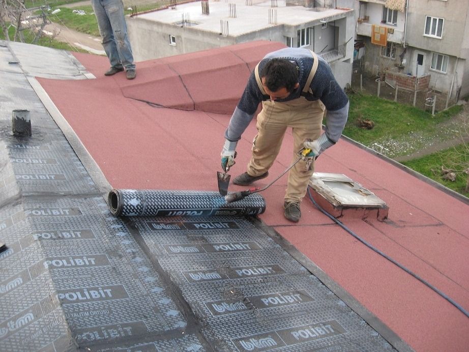 Narlıdere EPDM Kauçuk Çatı – düz çatıda arduvazlı bitümlü membran serimi